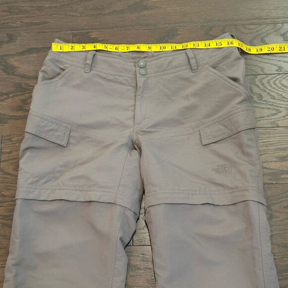 The North Face Woman’s Paramount Gray Convertible pants /shorts Size 10 - Picture 6 of 9